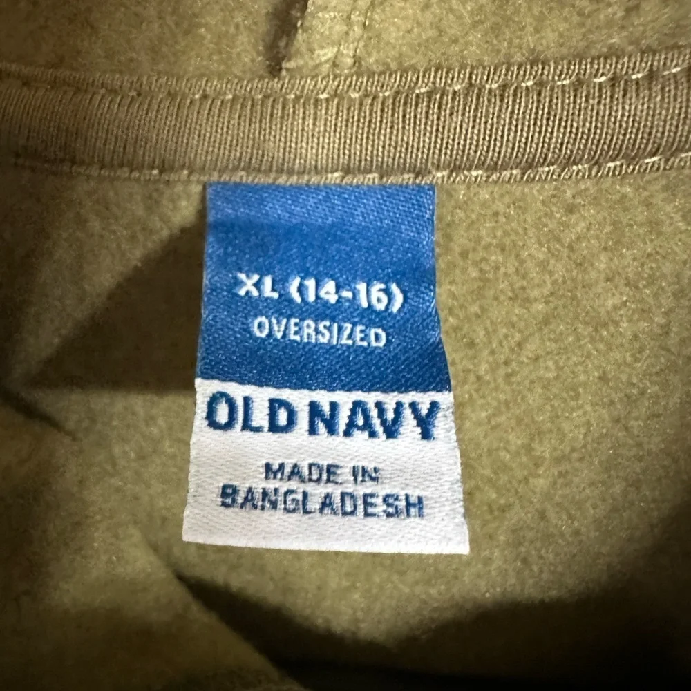Kids Old Navy Oversized camo Hoodie